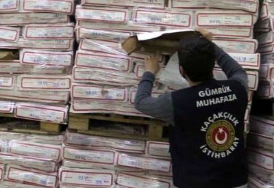 Atıkları kırmızıya boyayıp et diye satmışlar